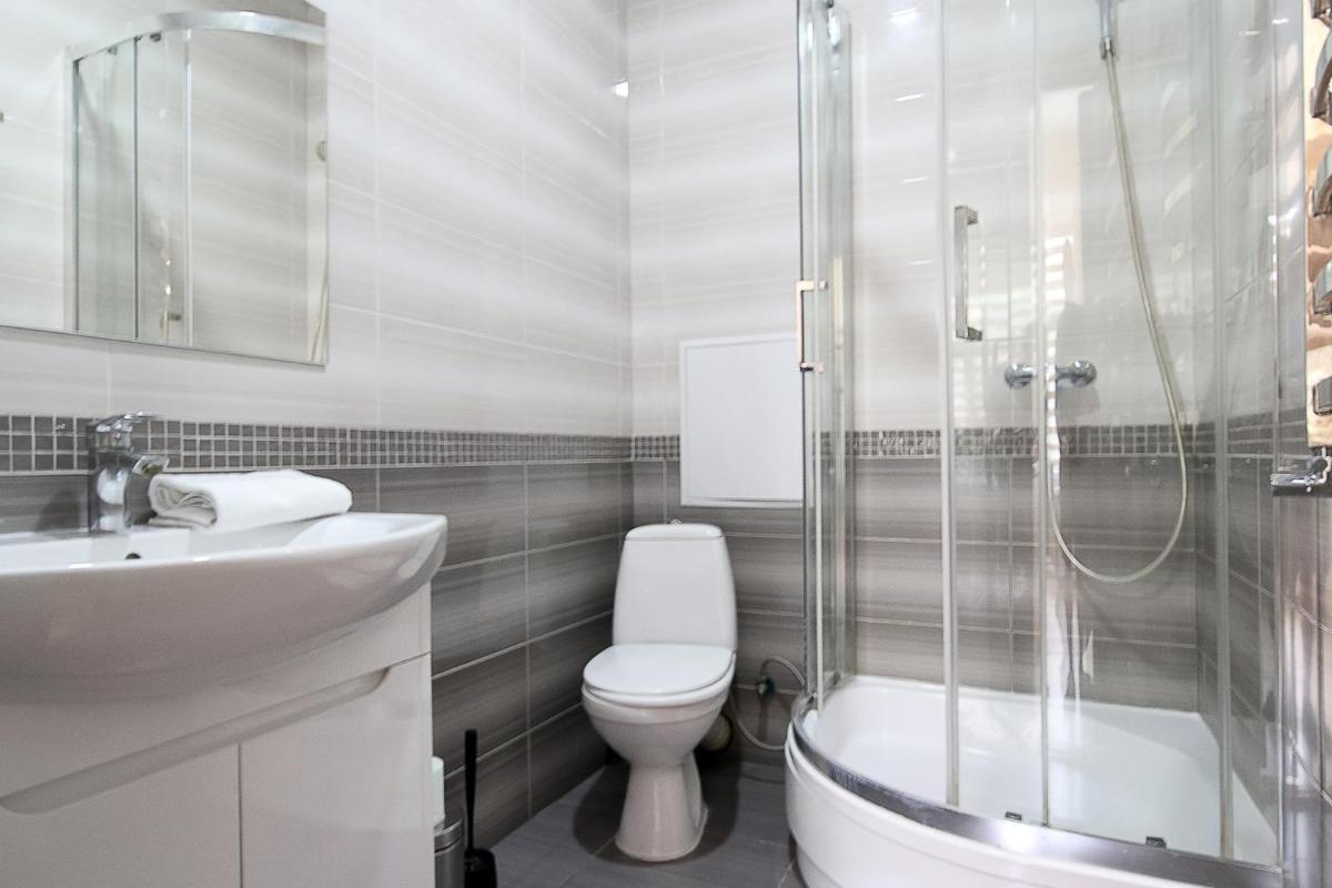Buk Apartments On Doroshenka 25 Lviv Ngoại thất bức ảnh