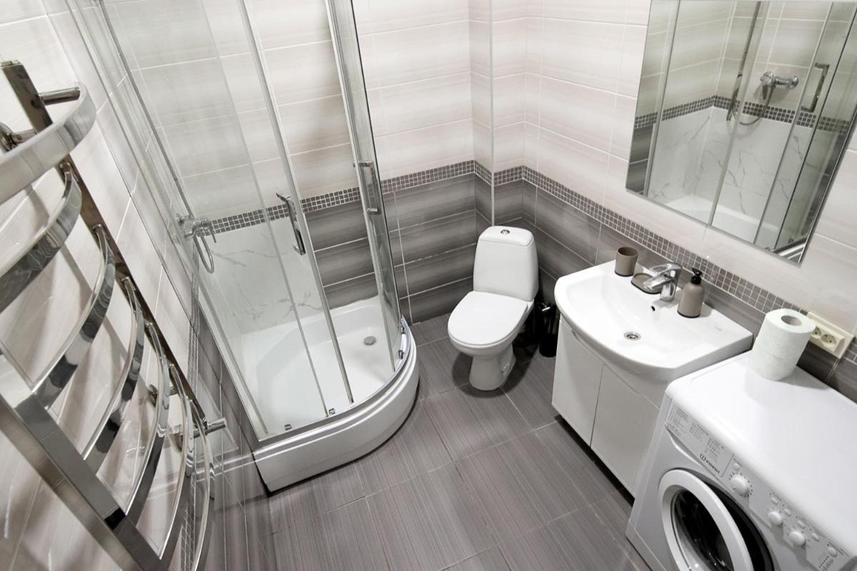 Buk Apartments On Doroshenka 25 Lviv Ngoại thất bức ảnh